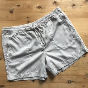 Lyocell Calvin Klein Jeans Size 8 Light Summer Weight 5” Inseam Tan Boxer Shorts